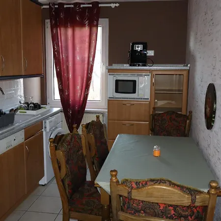 Rhein Cornea4 Apartament