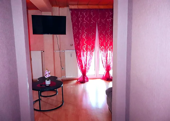 Apartamento Rhein4 *